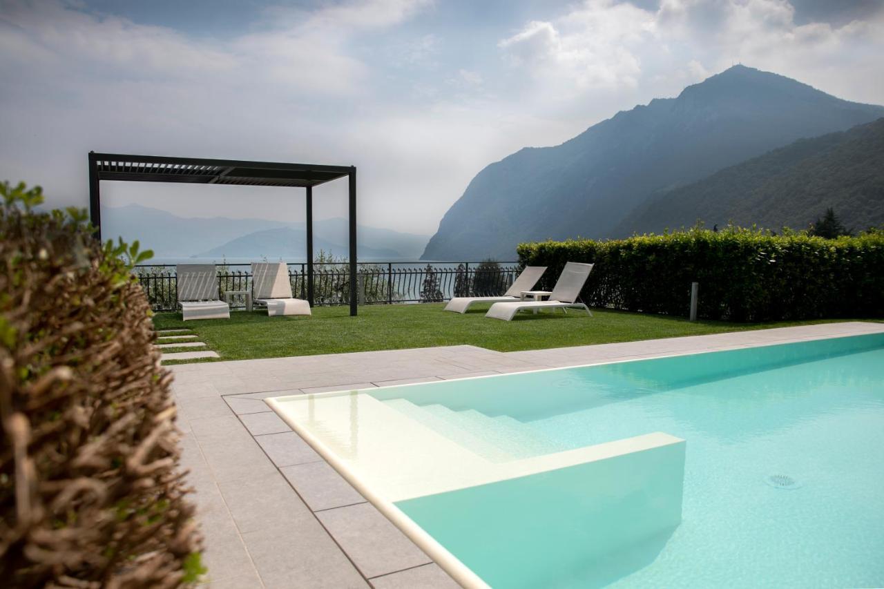 Ai Ronchi B&B Riva di Solto Esterno foto