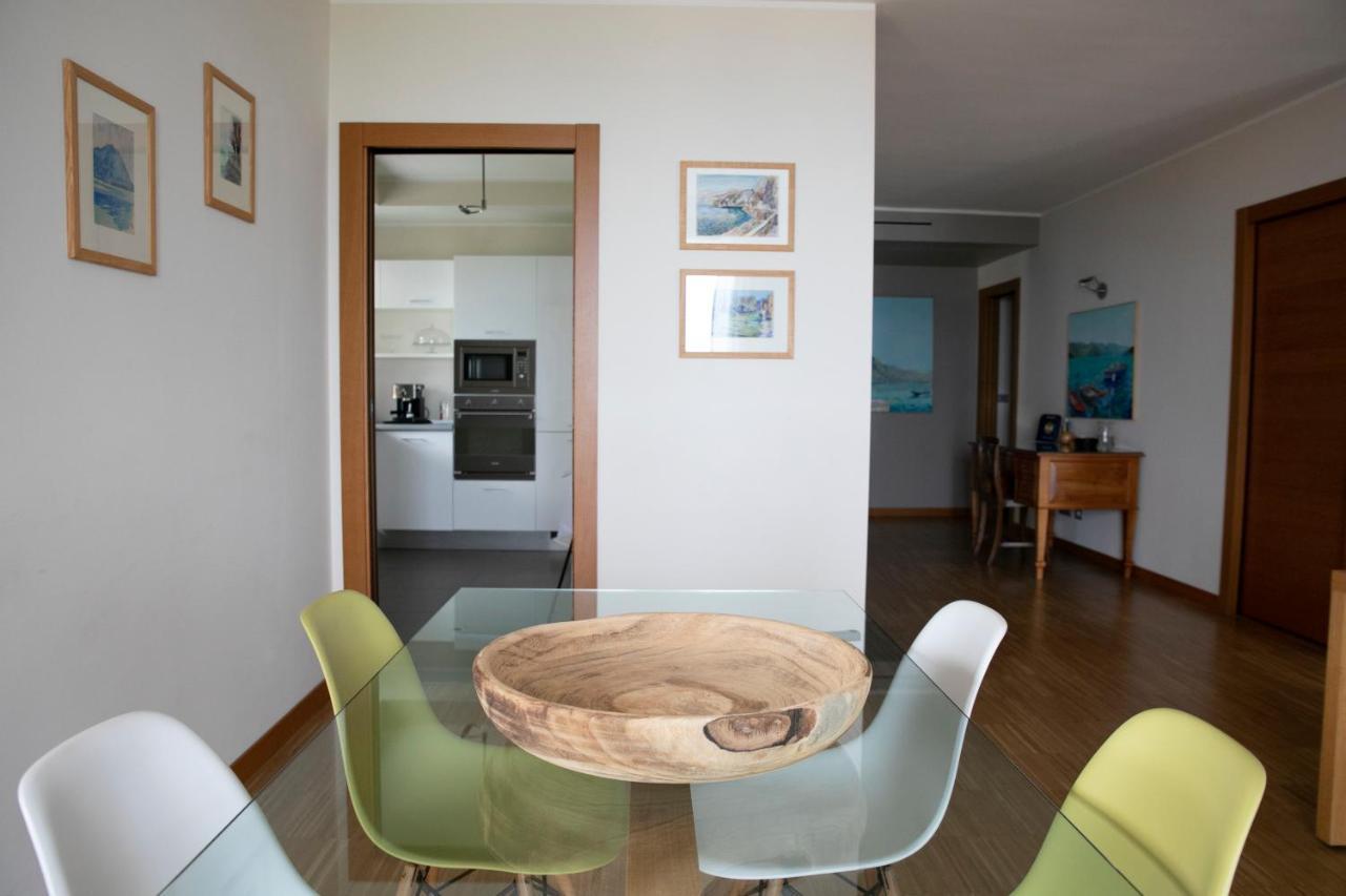 Ai Ronchi B&B Riva di Solto Esterno foto